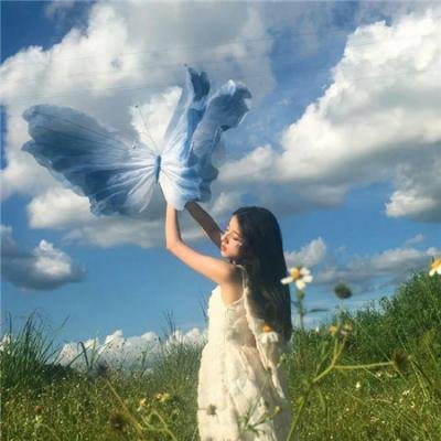 漂浮于太空的教室